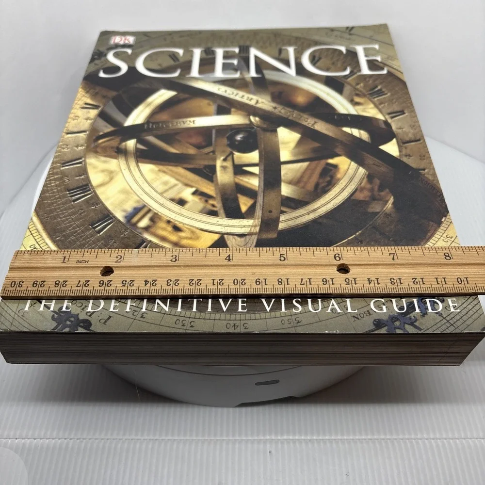 SCIENCE: THE DEFINITIVE VISUAL GUIDE By Robert Dinwiddie & Giles Sparrow **NEW**